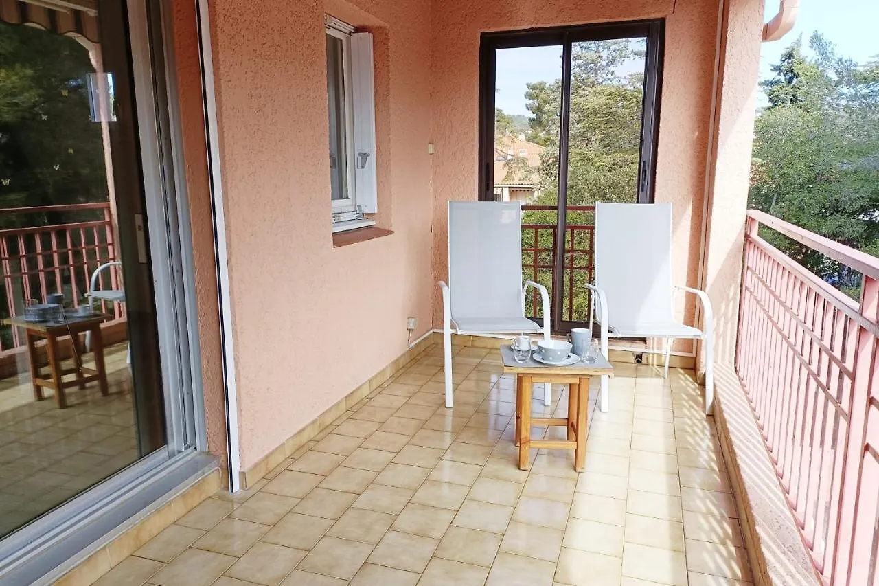 Spacious Sea View Apart At 50M From The Beach Bandol